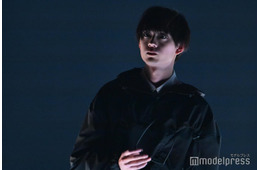 水沢林太郎、サングラス外しにドキッ 圧巻オーラ放つ【TGC2025A/W】