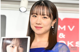 元モー娘。石田亜佑美、ヘルシー美脚輝く衣装姿に反響「可愛い」「似合ってる」