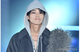 松本怜生、4ヶ月ぶり黒髪復活でファン騒然「かっこよすぎて声出た」「雰囲気変わって新鮮」
