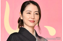 長澤まさみ、シックな着物姿で圧巻オーラ 極めたいこと明かす「緩急を持って自分でコントロールできたら」【おーい、応為】