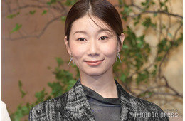 「虎に翼」土居志央梨、赤髪ショートに絶賛の声「凛として美しい」「サラサラで憧れる」