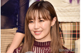 鷲尾伶菜、ウエストチラ見せコーデ披露「かっこいい」「引き締まってて綺麗」