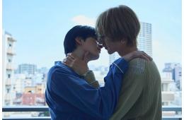 【２５時、赤坂で Season２ 第1話】羽山（駒木根葵汰）＆白崎（新原泰佑）、逢瀬を重ねる甘い日々 恋人関係揺るがす事件発生