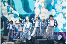 三代目JSB、デビュー15周年記念の初単独スタジアムライブに5万人熱狂 全43曲披露で歴史振り返る【ライブレポ】