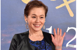 大竹しのぶ、長男・二千翔＆妻の結婚披露宴ショット公開「お似合いの2人」「花嫁さん美しい」と反響