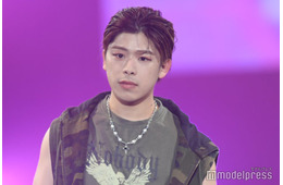 こーくん「髪の毛暗くした」秋カラーの新ヘア披露「かっこいい」「似合ってる」の声