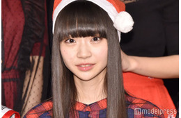元NGT48荻野由佳、ショーパン×ロングブーツで美脚見せ「完璧スタイル」「相変わらず綺麗」と反響