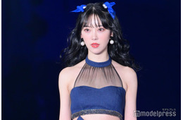 堀未央奈、美肩&ウエストチラ見せディズニーコーデ披露「マリーちゃん似合いすぎ」「着こなしおしゃれ」の声