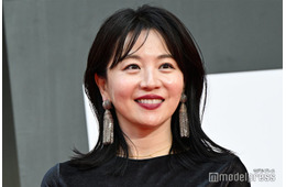元テレ東・大橋未歩アナが「東京国際映画祭」に ドレスアップ姿で登場