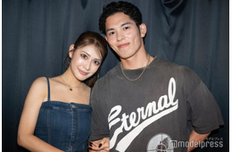 「シャッフルアイランド」かほ＆ゆうたカップル、キスショット公開「ドラマのワンシーンみたい」「美男美女」と反響