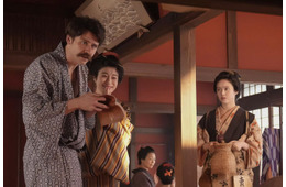 朝ドラ「ばけばけ」ヘブン（トミー・バストウ）の左目失明の真相 目玉焼きにも注目集まる「細かい演出」