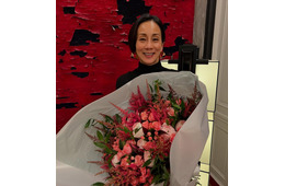 中村江里子アナ「おっぱいタオルを手にする息子」公開「面白すぎる」「抜群スタイルにしか目が行かない」の声