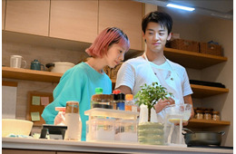 「じゃあ、あんたが作ってみろよ」勝男（竹内涼真）＆鮎美（夏帆）の共同クッキングに反響「距離近くてドキドキ」「復縁希望」【ネタバレあり】