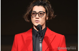 赤西仁、KAT-TUNラストライブへの差し入れ話題「もしかして…」「センス抜群」中丸雄一が舞台裏公開