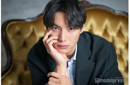 福士蒼汰、海外スタッフと韓国語でコミュニケーション グローバルに活躍する裏で大切にしているモットーとは【インタビュー後編】