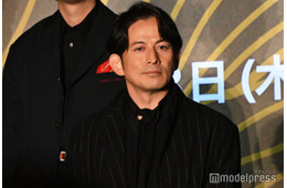 岡田准一、壮絶なアクション撮影で流血ハプニングも「監督と“活かそう”と」【イクサガミ】