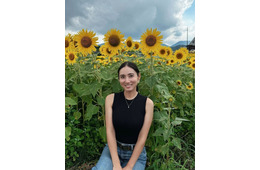 紗綾、第2子妊娠を報告 ふっくらお腹も公開「来年3月に誕生予定です」