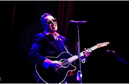 長渕剛、15日公演中止を謝罪「脱水とめまいだ」16日は通常通り開催＆リハ招待のサプライズも