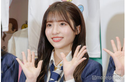 AKB48平田侑希、大胆スリットワンピでディズニー満喫「ビジュ最強」「スタイル抜群」の声