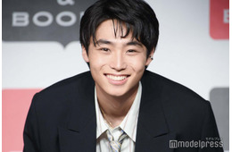 八村倫太郎、オレンジ坊主姿にファン驚き「加工かと」「似合うのすごすぎ」俳優仲間からも絶賛の声続々