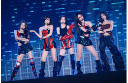 LE SSERAFIM、初東京ドーム公演実現 “特別ゲスト”と初披露曲パフォーマンス・念願演出…FEARNOT熱狂のWアンコも【全体レポ／セトリ】