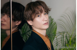 Kis-My-Ft2宮田俊哉「両方100％で」作家活動の基盤にあるアイドルとしての姿 ロンドン視察が生んだインスピレーションとは【「境界のメロディ２」インタビュー】