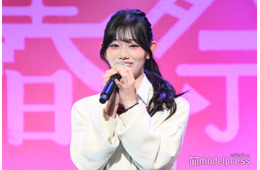 「今日好き」秋山みづき、美脚際立つミニスカセットアップ姿に絶賛の声「透明感溢れてる」「冬コーデ可愛すぎ」