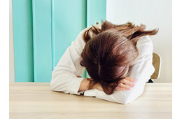 介護で悩まされる「排泄介助」問題に直面。プライドの高い性格でも「紙パンツ」を履いてもらえるのか