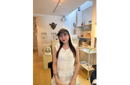 犬系彼女で話題の美人カップルクリエイター、母との旅行ショット公開「美のオーラ出てる」「姉妹みたい」と反響