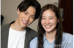 「バチェラー」「バチェロレッテ」参加者同士の夫婦・西山真央＆中道理央也、イルミデートの様子公開「美男美女」「2人の笑顔が最高」の声