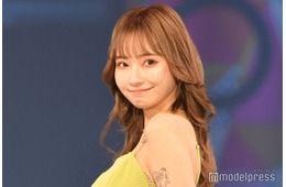 人気モデル・ぴょな、タイトノースリで美ボディライン強調「夏が似合う」「スタイル圧巻」と反響