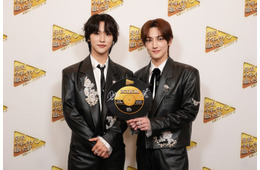 ROIROM、2025年は「夢見心地な1年」最近よく聴く楽曲も明かす「寝る前とかも聴くぐらい好き」【今年イチバン聴いた歌】