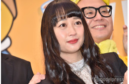 スパイク小川暖奈、冬のショーパンコーデで美脚披露「センス抜群」「真似したい」の声