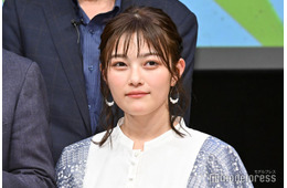 井上咲楽、手作りの“メガネモチーフ”しめ縄披露「お見事」「器用で尊敬」と反響