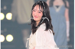 大友花恋、書き初め披露で達筆ぶり話題に「上手すぎて二度見」「力強い立派な字」