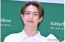 綱啓永、家族との初詣ショット披露「妹さん美人オーラ出てる」「スタイル抜群ファミリー」と注目集まる