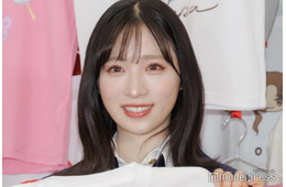 AKB48小栗有以、ふんわりミニスカタイツコーデ披露「脚をすらっと見せてくれるのも好き」