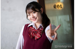 「今日好き」りんか、美脚際立つショーパンコーデ披露「スタイル良すぎ」「ほぼ脚」の声