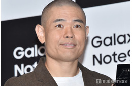 品川祐「白髪は染めない」散髪後の“別人級”ショットが話題「一瞬誰かと」「渋カッコイイ」