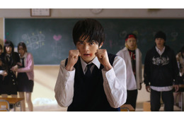 鈴鹿央士、“スクールカースト最底辺”高校生役で主演決定 韓国人気漫画「喧嘩独学」Netflixで初の実写化