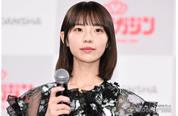 菊地姫奈「大好きなマリーちゃんコーデ」披露 印象ガラリな姿に「似合いすぎ」「世界観が完成している」と絶賛の声