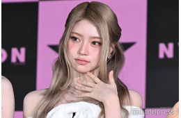 IVE妹分・KiiiKiii「東京ドームのような大きなステージ」目指す ミニボトムスで抜群スタイル輝く【NYLON’S NEXT 2026 AWARDS】