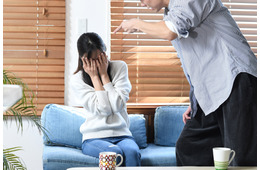 「お前からすべてを奪って、ただのオバサンにしてやる」モラハラ夫に朝まで説教され、思考停止していた40歳専業主婦。「自分の人生」のために最初にしたこと