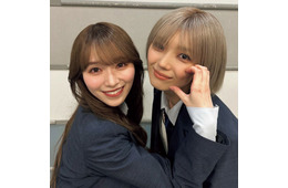 櫻坂46守屋麗奈＆藤吉夏鈴、楽屋での“ほっぺハート”ショット解禁「櫻撮」先行カット