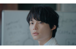 SixTONES松村北斗、新CMで研究熱心な“理系男子”に ヘアケアブランドアンバサダー就任