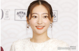 武田玲奈、ミニスカ美脚ショット公開「可愛すぎます」「想像以上」とファン悶絶