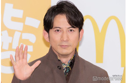 岡田准一「会いたかった」M-1王者と初対面 メンバーカラー「譲ります」発言で翻弄させる