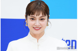 4児の母・平愛梨、息子たちの靴ずらり洗濯物干し公開「すごい量」「仕事も家事も育児も頑張る姿に尊敬」の声