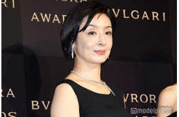 草刈民代、30年前の和服ウエディングフォト公開「理想のご夫婦」「変わらない美しさ」の声