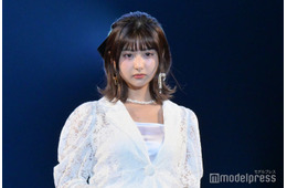 「今日好き」横田未来、ラッパー恋人との密着ディズニーデート写真公開「美男美女」「お揃いの被り物が可愛い」の声